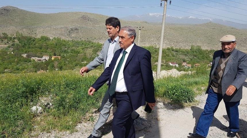 Niğde Belediye Başkanı &Ouml;zkan Şehri Adım Adım Geziyor
