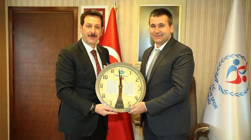 Tok: &ldquo;ilkadım&rsquo;da Spor Bir Hayat Standardı&rdquo;