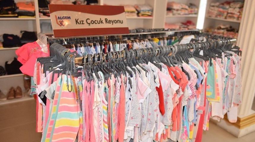 Bin 41 &Ccedil;ocuğa Bayramlık