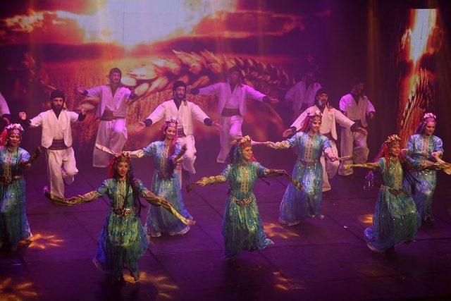 Ortak Miras &rsquo;toy&rsquo; İle Sahnede 1