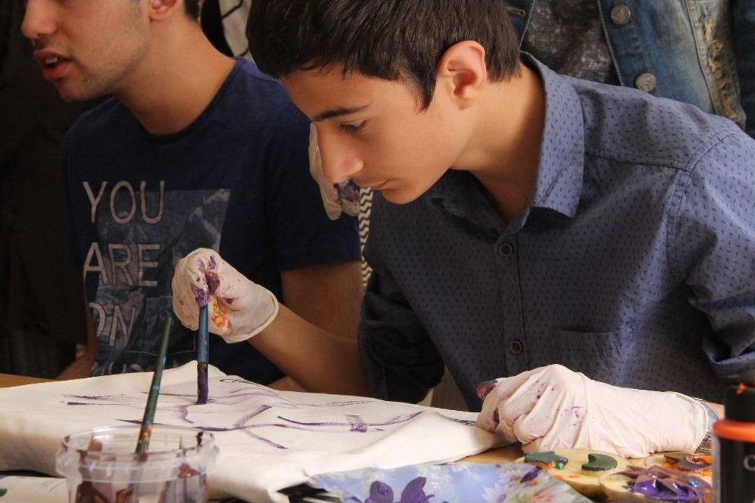 Otizmli &Ccedil;ocuklardan &Ccedil;evrecilik &Ouml;rneği