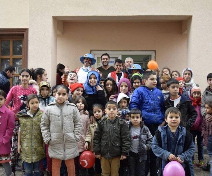 Çocuklar Bilgi Evinde Doyasıya Eğleniyor G2