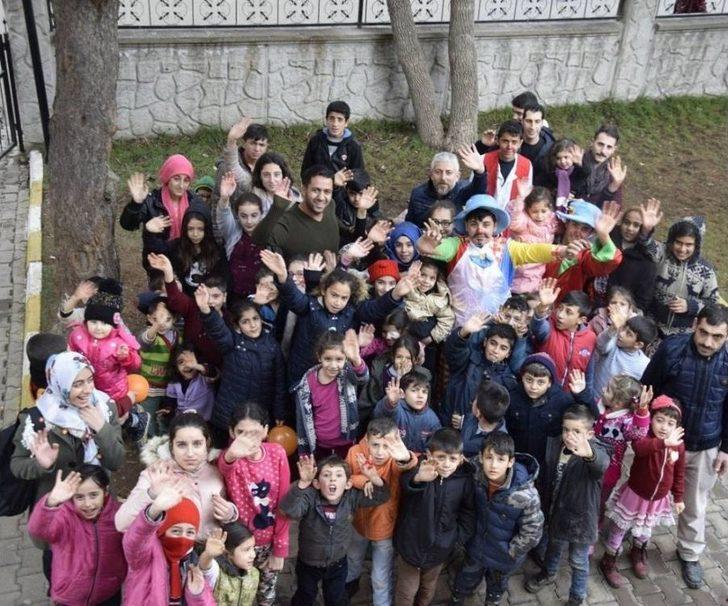 Çocuklar Bilgi Evinde Doyasıya Eğleniyor G4