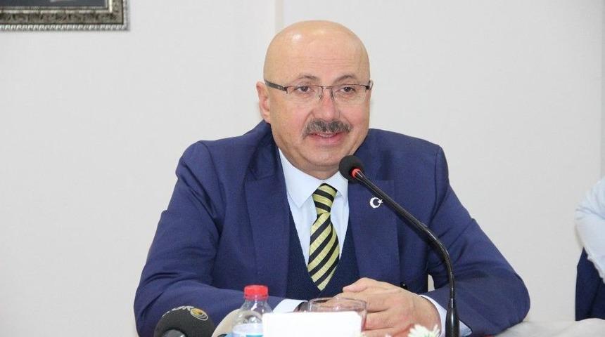 Samur: &ldquo;belediye Başkanlığı Vakit Ge&ccedil;irme Yeri Değildir&rdquo;