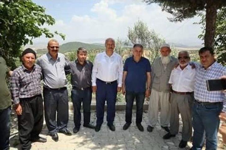 Milletvekili Adayı Yaşar Atılgan, Basmadık Toprak Sıkmadık El Bırakmıyor G4