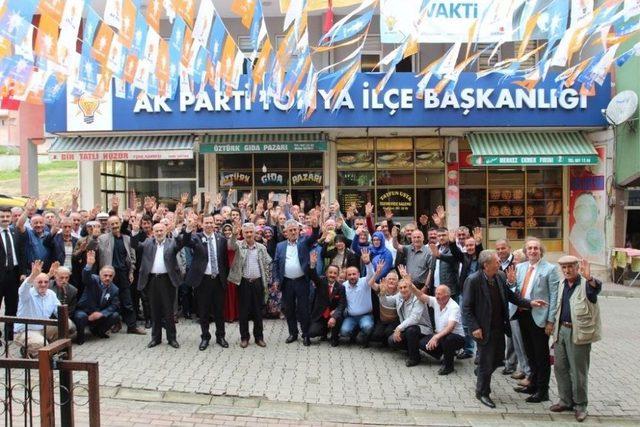 Ak Parti Milletvekili Adayları Seçim Çalışmalarını Sürdürüyor