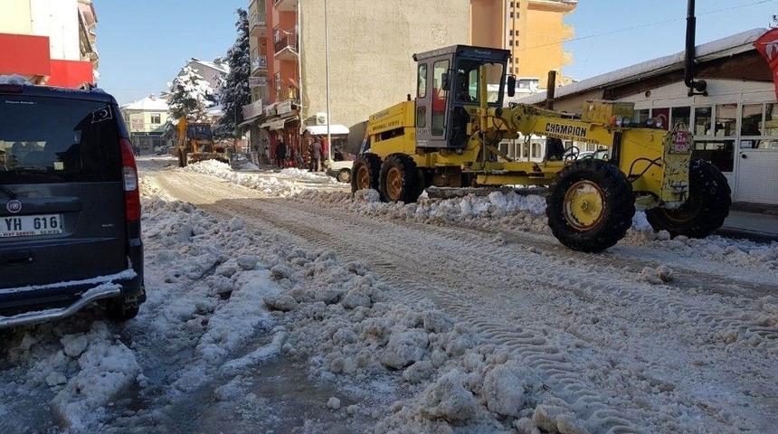 Isparta&rsquo;da Kar Temizleme &Ccedil;alışmaları