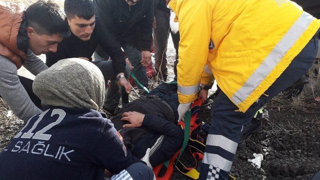 Kars’ta Trafik Kazası: 5 Yaralı