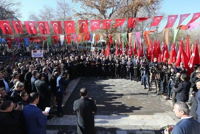 Gaziantep’te Coşkulu Kurutuluş Günü Etkinlikleri