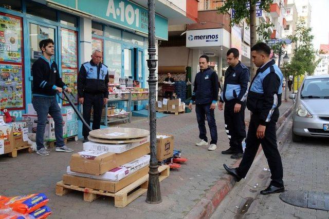 Erdemli’de Kaldırım İşgaline Karşı Önlemler Artırıldı