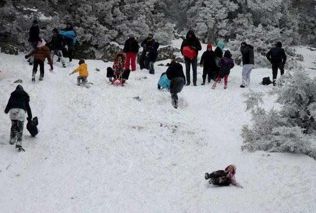 Denizli Teleferik Ve Bağbaşı Yaylası Beyaza Büründü