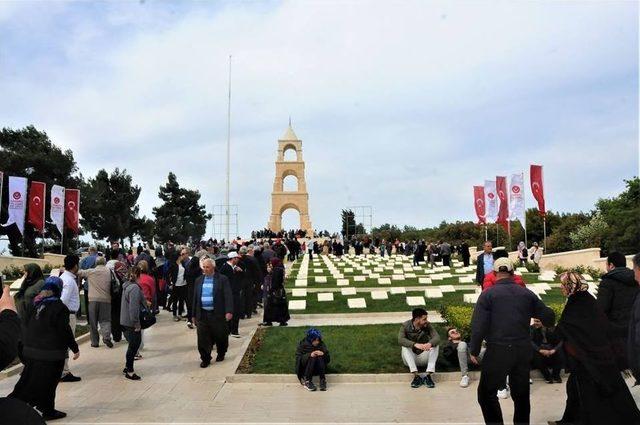 Çan Belediyesi’nden Şehitlik Ziyareti