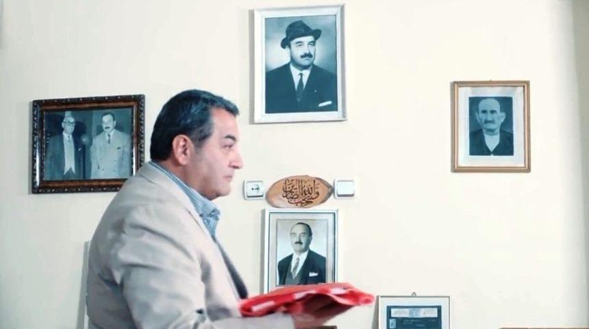 Mhp&rsquo;li Fendoğlu&rsquo;dan Anlamlı &lsquo;3 Hilal&rsquo; Klibi