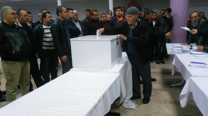 İmecikliler Derneği&rsquo;nde Bayrak Değişimi