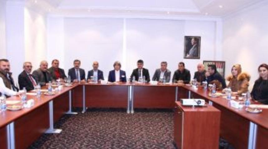 Muhtarlardan Mersin İdmanyurdu&rsquo;na Destek