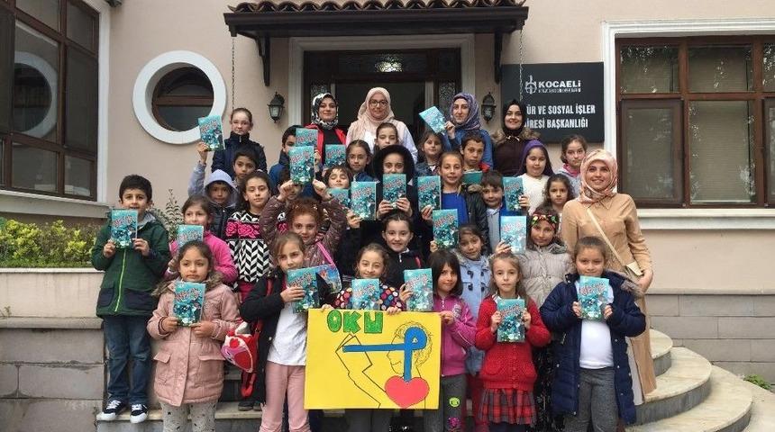 Kartepeli &Ccedil;ocuklar Seka&rsquo;da Yazarlarla Buluştu