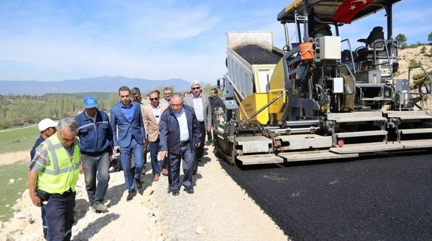 K&uuml;tahya&rsquo;da Sıcak Asfalt Sezonu Başladı