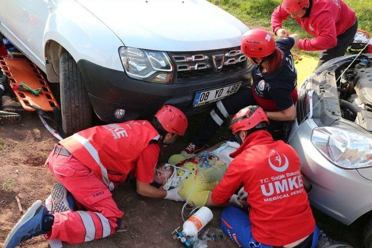 Umke’ye Yeni Katılan 25 Gönüllüye Teorik Ve Pratik Eğitim Verildi G3