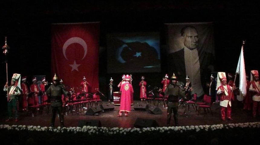 Şehitler İlahiler,şiirler Ve Marşlarla Anıldı