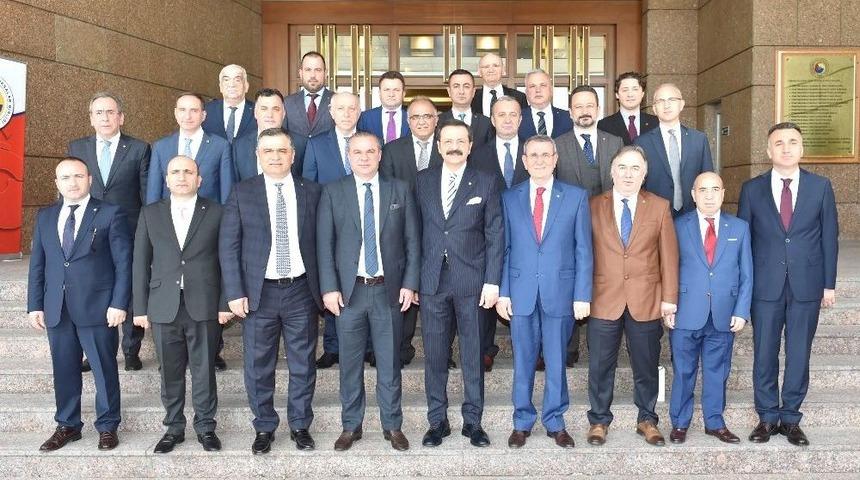 Hisarcıklıoğlu: &ldquo;t&uuml;rkiye Hak Ettiği Yere Kavuşacak&rdquo;