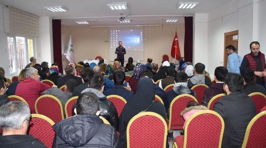 İpekyolu Belediyesinden Engelli Ailelerine Seminer