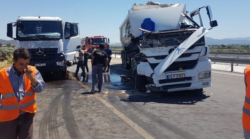 Akhisar&rsquo;da Feci Kaza: 1 &Ouml;l&uuml;