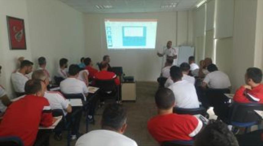 Tff&rsquo;nin Malatya&rsquo;da D&uuml;zenlediği Antren&ouml;r Kursu Devam Ediyor