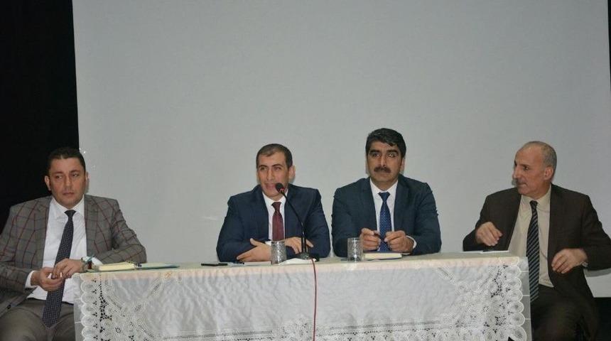 Aşkale&rsquo;de Muhtarlar İle İstişare Toplantısı