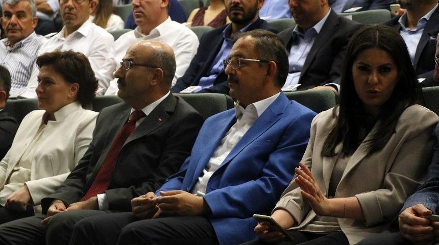 Bakan &Ouml;zhaseki İmar Barışı&rsquo;nı Anlattı