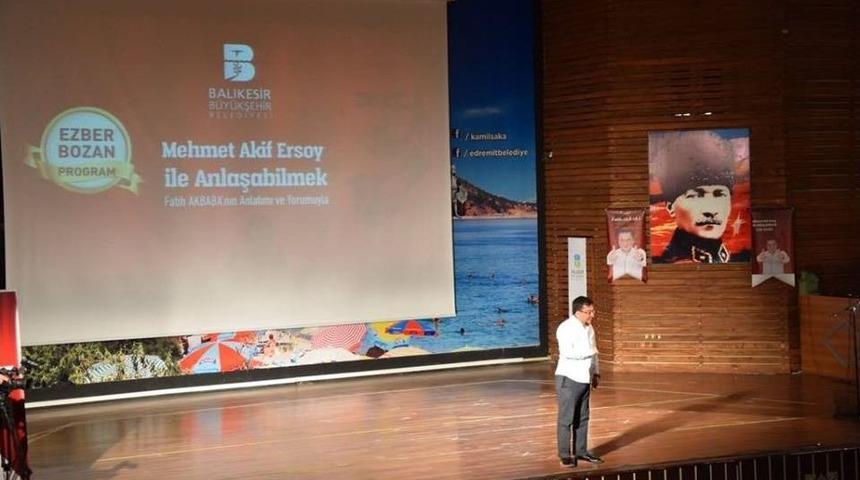 Edremit&rsquo;te Mehmet Akif Ersoy Konferansı
