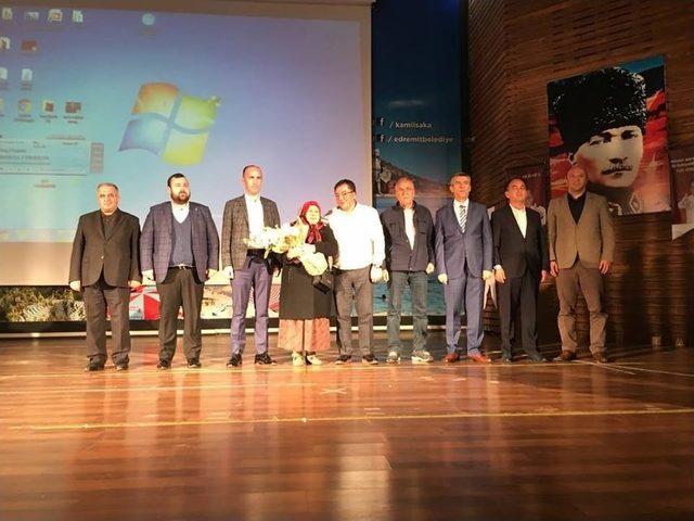 Edremit’te Mehmet Akif Ersoy Konferansı