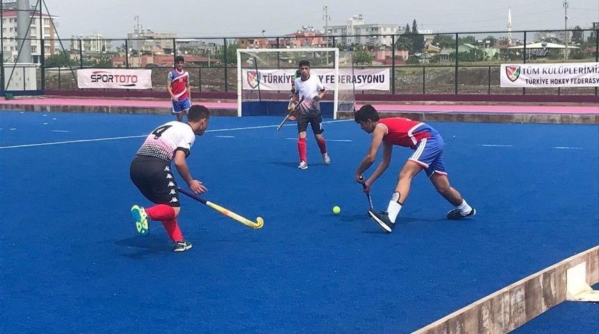 Diyarbakır Peyasspor &Uuml;&ccedil;&uuml;nc&uuml; Oldu