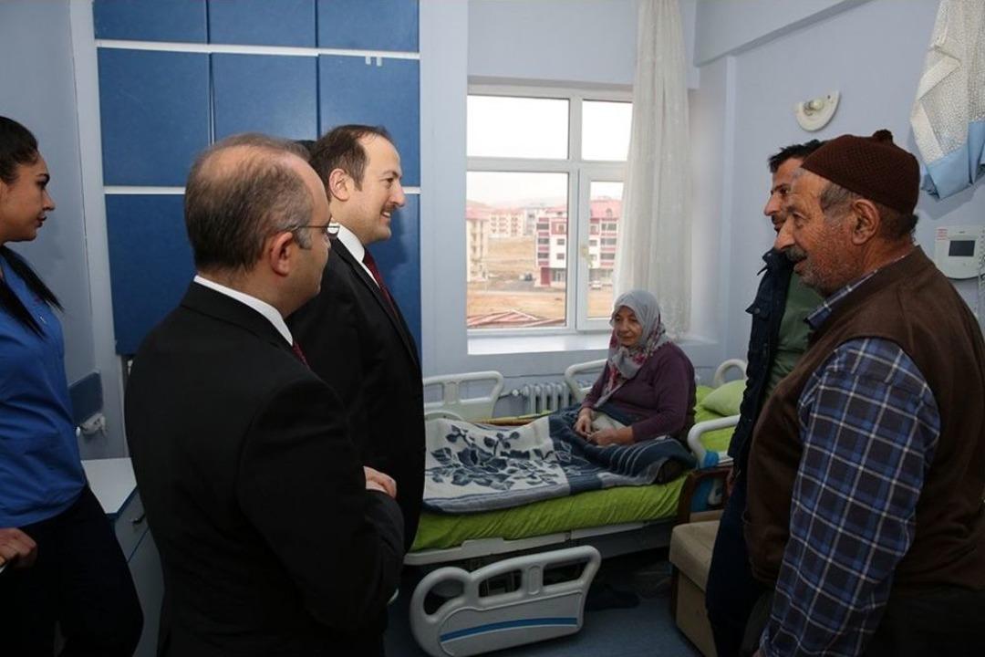 Vali Ali Hamza Pehlivan Sağlık Kurumlarında İncelemelerde Bulundu