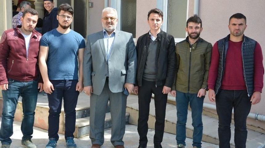 Hafızlar G&ouml;rev Yerlerine Uğurlandı