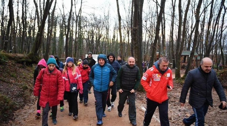 Kartepe&rsquo;de Yabani Hayat İ&ccedil;erişinde Y&uuml;r&uuml;y&uuml;ş Keyfi