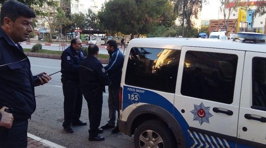 &Uuml;niversiteli Kızı Taciz Eden Şahıs Su&ccedil; Makinesi &Ccedil;ıktı