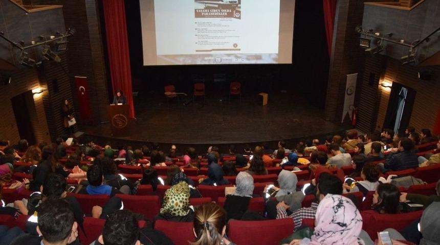 Yaşama Giden Yolda Paramedikler