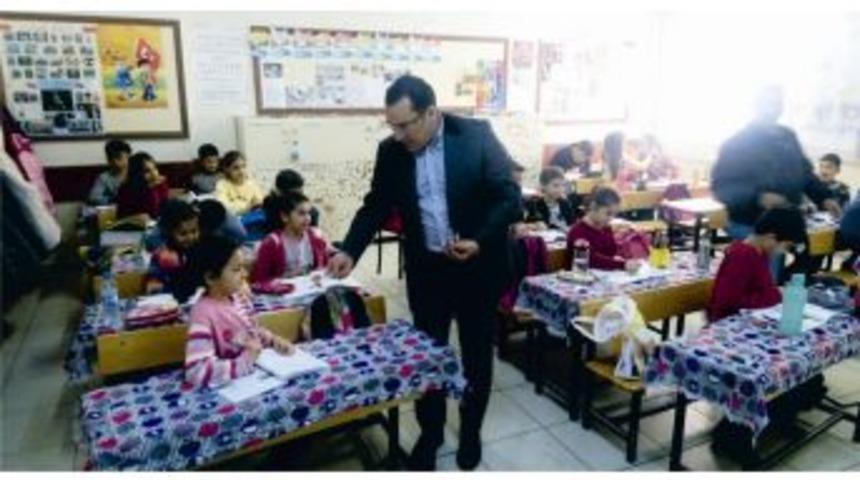 Kaymakam Kaya &Ouml;ğrencilerle Bir Araya Geldi