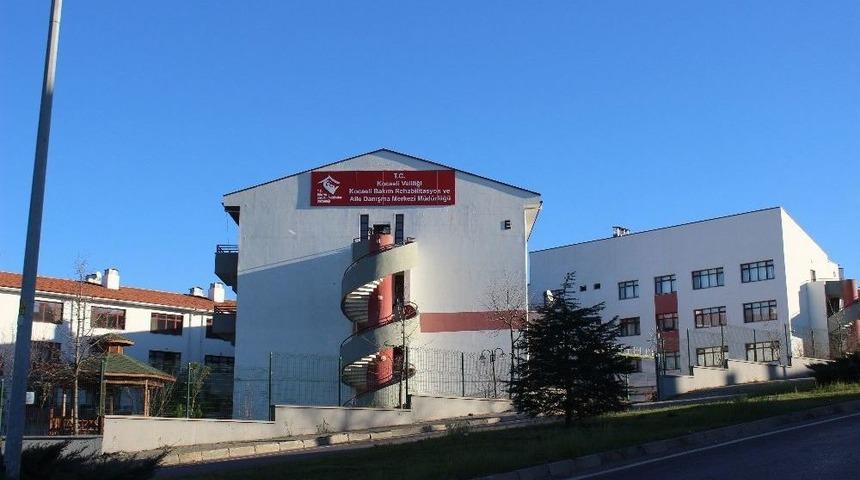 Rehabilitasyon Merkezinde Kalan Emekli Asker &Ouml;l&uuml; Bulundu