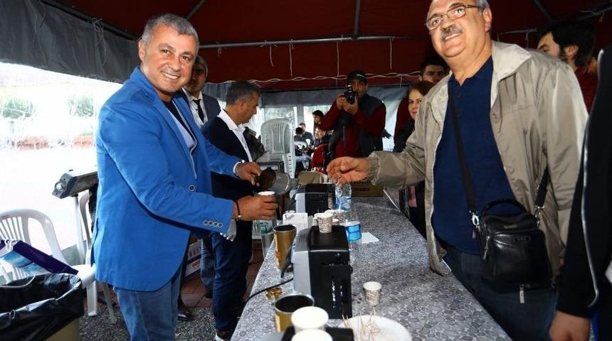 Manavgat Belediyesi&rsquo;nden Kahve İkramı