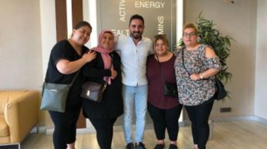 Dört Obez Arkadaşın Yolları Ameliyat Masasında Kesişti