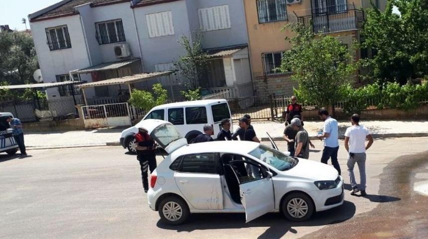 &Ccedil;alınan Aracını G&ouml;r&uuml;nce Polislere Haber Verdi