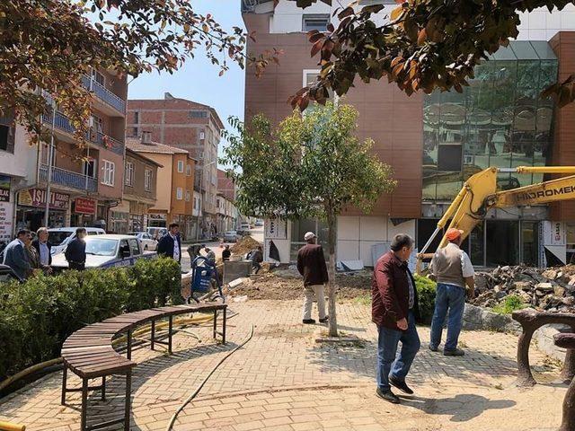 Başkan Yal&ccedil;ın, &Ccedil;evre D&uuml;zenleme &Ccedil;alışmalarını İnceledi 1