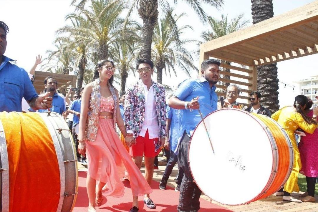 Pırlanta Kralı Hintli Ailenin Antalya&rsquo;da 3 Milyon Dolarlık D&uuml;ğ&uuml;n&uuml;