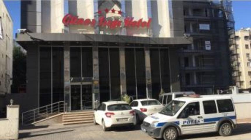 Adil &Ouml;ks&uuml;z Adana&rsquo;da Sohbet Toplantısına Katılmış