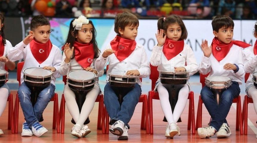 Nil&uuml;fer Sporla Şenlenecek