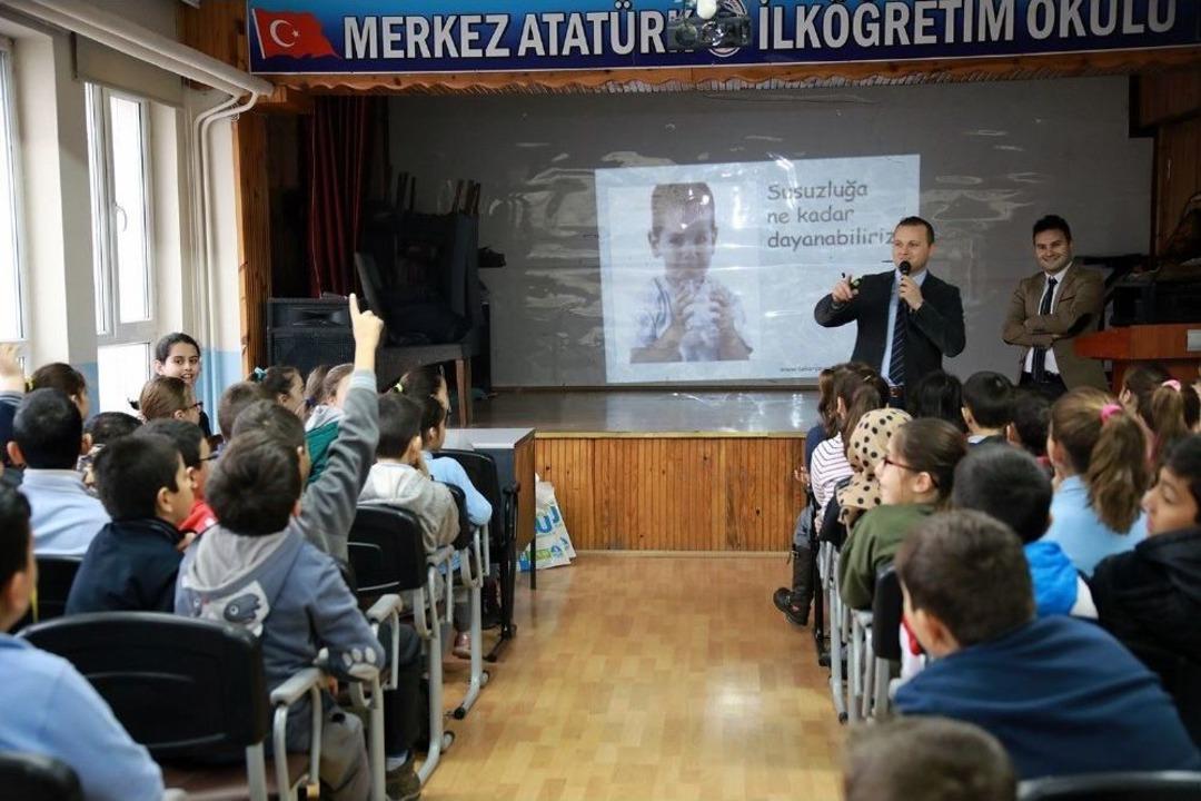 Bilin&ccedil;li Su Kullanımı Eğitimleri Devam Ediyor