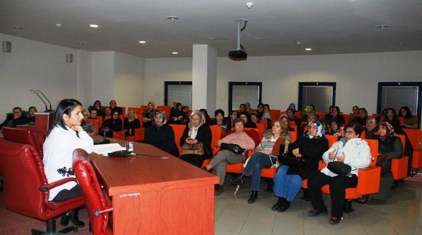 Belsa&rsquo;da Sağlıklı Beslenme Ve Spor Semineri