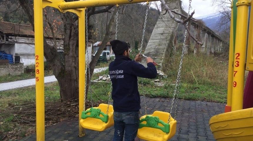 Sapanca&rsquo;nın 76 &Ccedil;ocuk Parkına İyileştirme Yapıldı