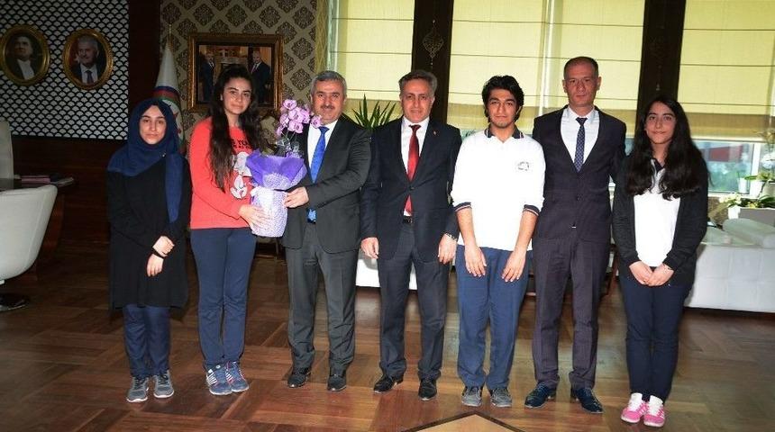 Başkan Baran, &ldquo;kendinize Olan G&uuml;veninizi Kaybetmeyin&rdquo;